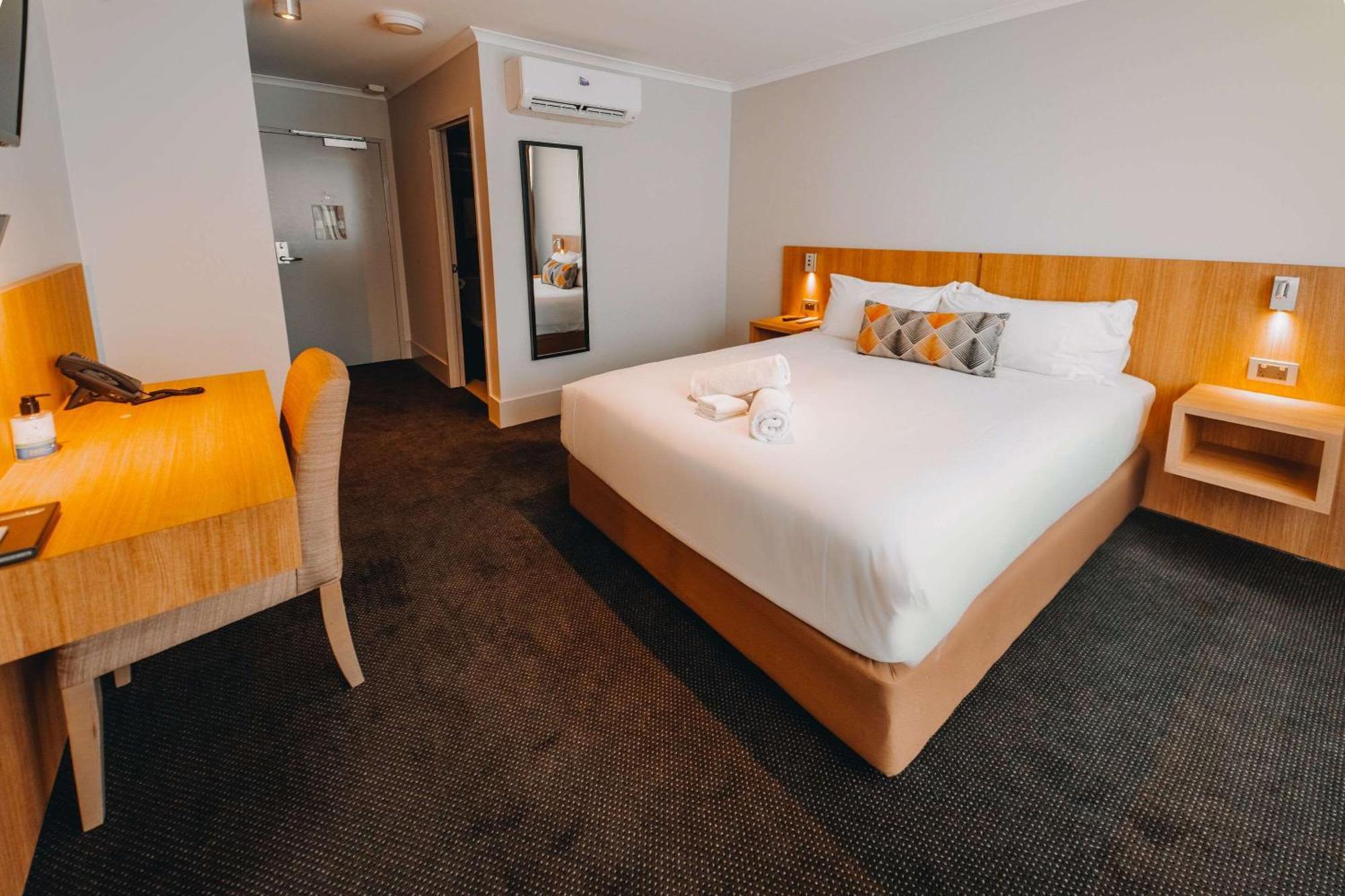 แคลเรียน โฮเต็ล ทาวส์วิลล์ Motel ทาวน์วิล ภายนอก รูปภาพ